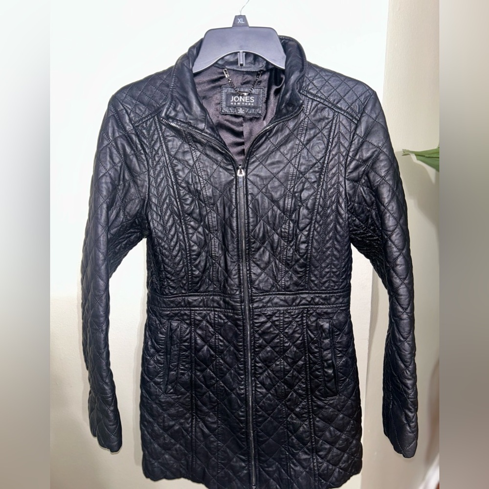 JONES NEW YORK LEATHER QUILTED ZIP UP COLLARLESS DRIVING CAR COAT SMALL